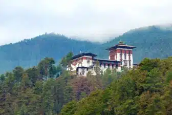 La ville de Jakar et son dzong